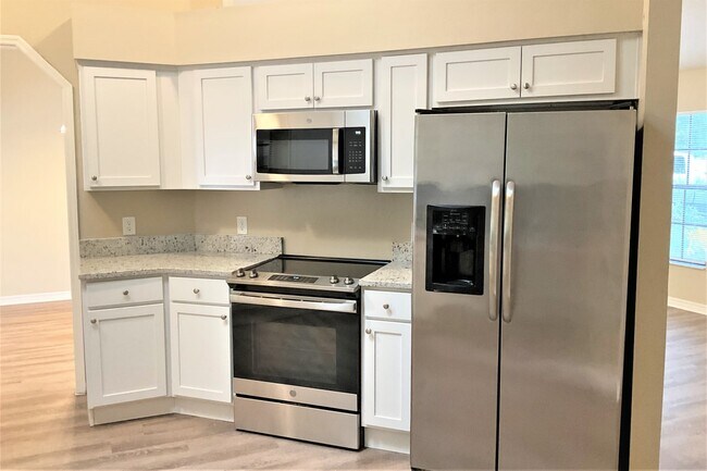 Building Photo - 1538 Reade Cir