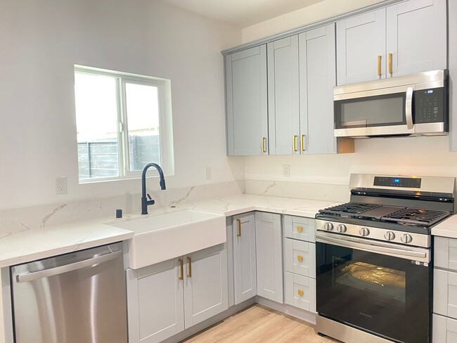 Building Photo - Newly Constructed 2bd/1ba North Park House