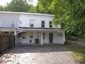 Building Photo - 649 Halsey Ave