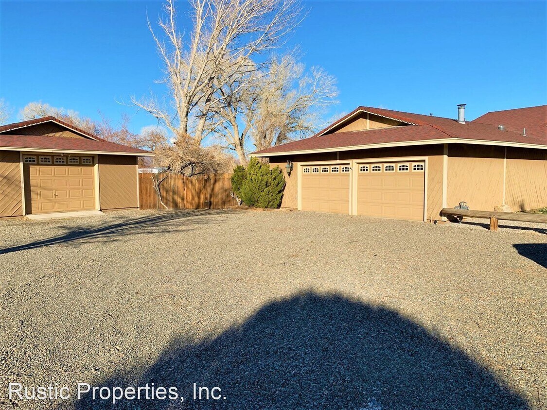 Primary Photo - 2 br, 2 bath House - 1120 Snowflower Rd.