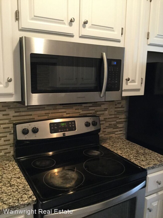 Foto del edificio - 3 br, 1.5 bath House - 619 Creekside Court