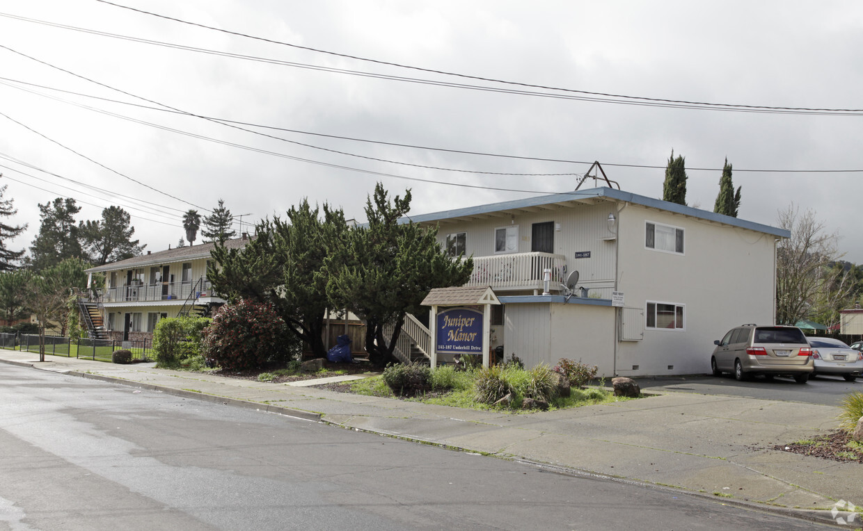 Primary Photo - Juniper Manor