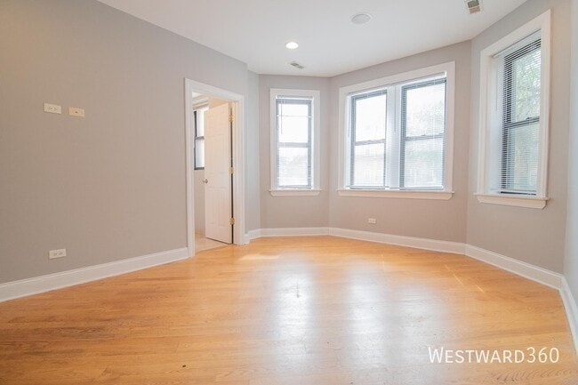 Building Photo - 2036 Arthur-1