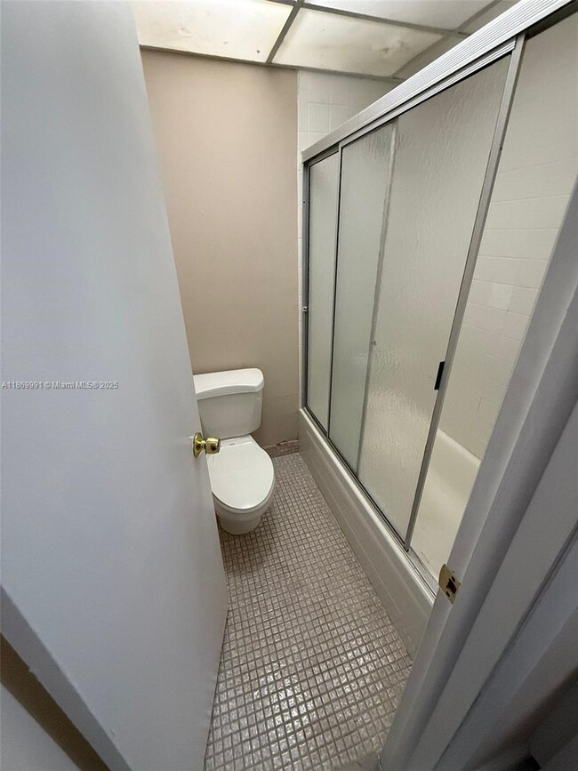 Foto del edificio - 14250 SW 62nd St
