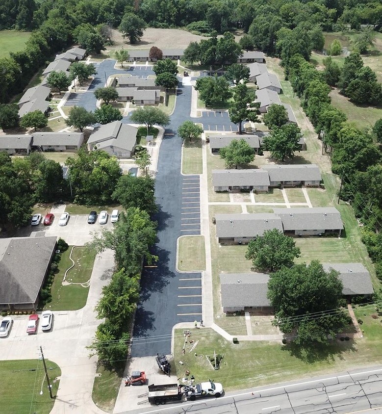 Primary Photo - Golden Acres Retirement Center