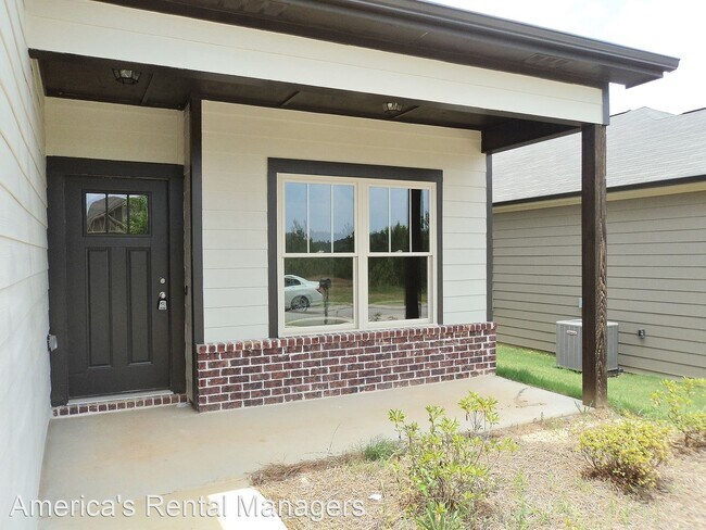 Building Photo - 3 br, 2 bath House - 860 Kent Drive