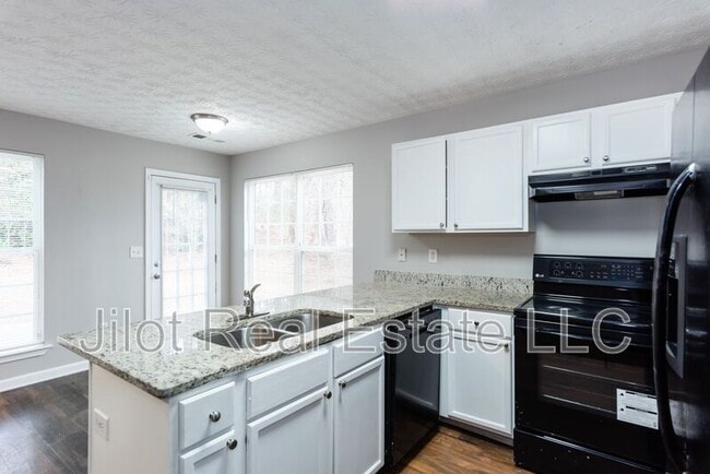 Foto del edificio - 218 Matthew Ln