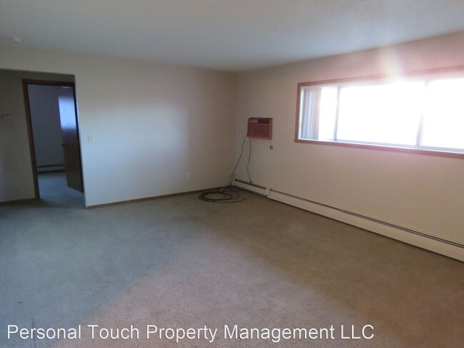 Building Photo - 2609 Brookdale Rd