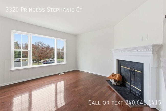 Building Photo - 3320 Princess Stephanie Ct