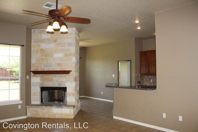 Building Photo - 4 br, 3 bath House - 1300 Salado Oaks Dr