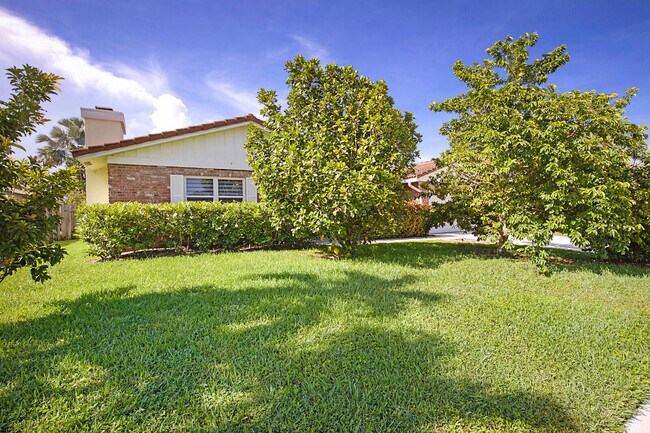 Building Photo - 11337 Little Bear Way