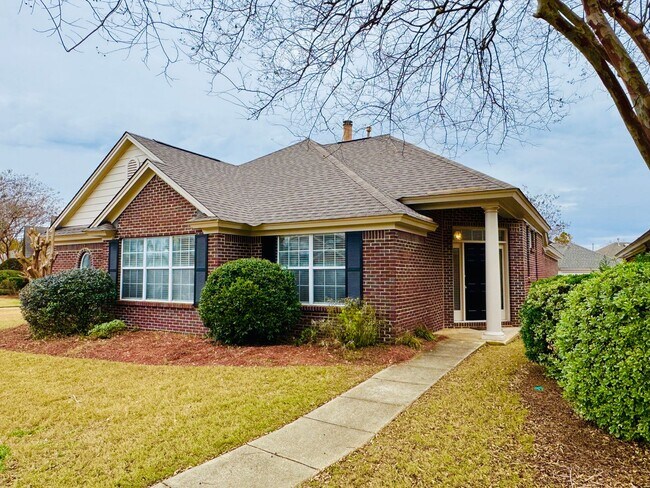 Building Photo - Charming 3-Bedroom, 2-Bath Home in Desirable Deer Creek!