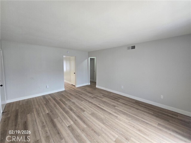 Foto del edificio - 5561 Cross Dr