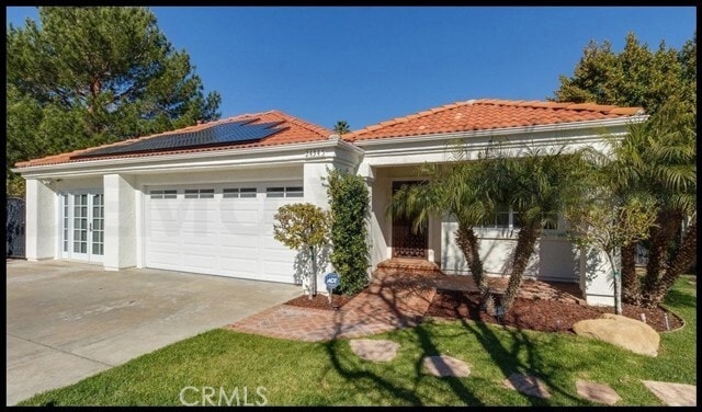 Foto principal - 24345 Taranto Ave