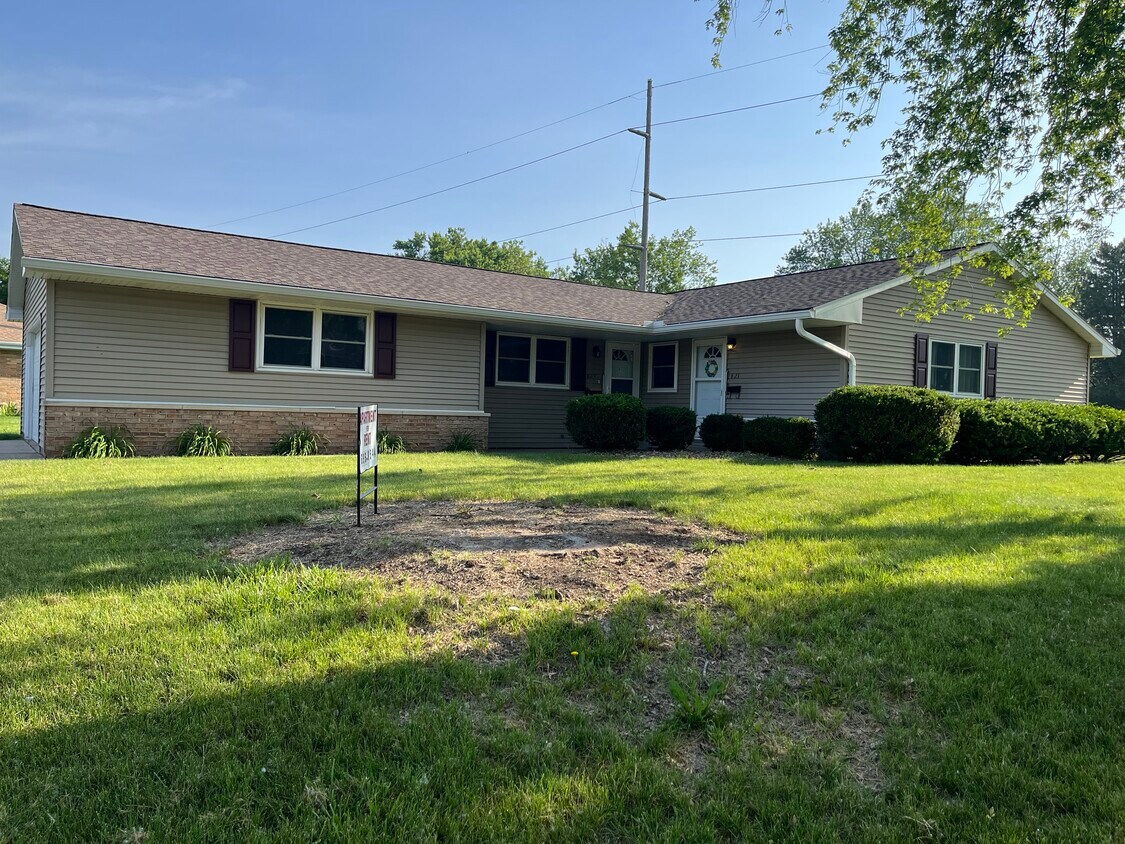 Foto del edificio - 823 W Teton Dr