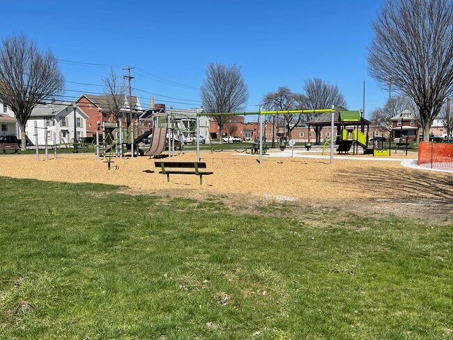 Foto del edificio - 128 High St