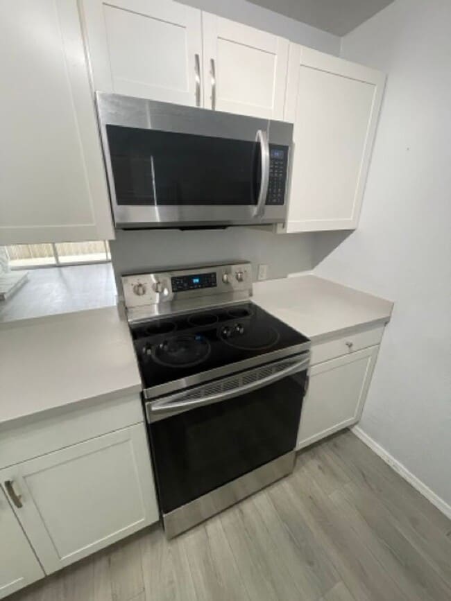 Building Photo - Cozy 2BD/1BTH Condo for Rent in Lynnwood -...