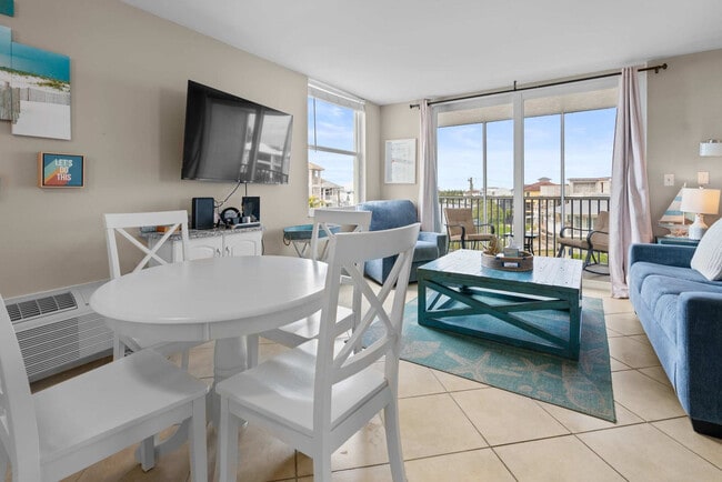 Building Photo - 5900 Bonita Beach Rd SW