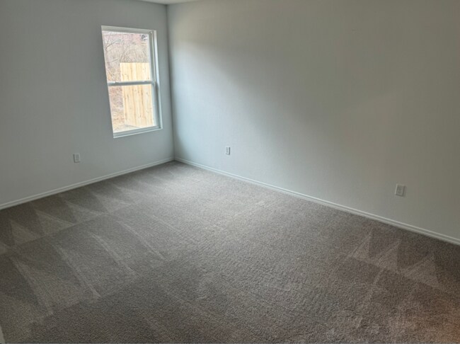 Foto del edificio - 10700 Mason Dr