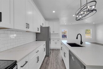 Building Photo - 401 E Martin Luther King Blvd