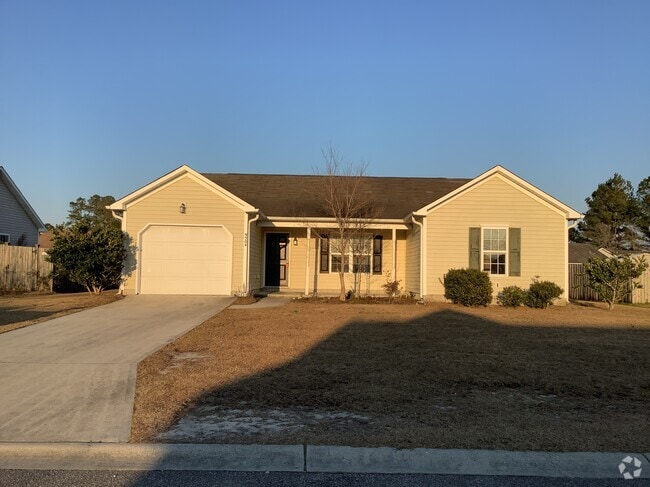 Building Photo - 9504 Huckabee Dr NE