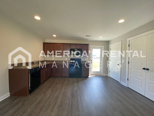 Building Photo - 3 Bedroom Home for Rent in Talladega, AL!!! Available to View Now!!!