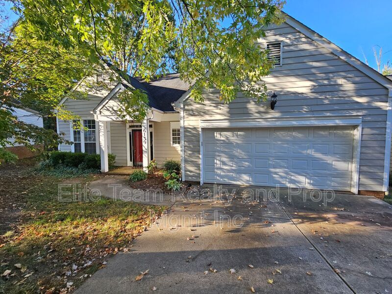Foto principal - 6139 Park Hill Rd
