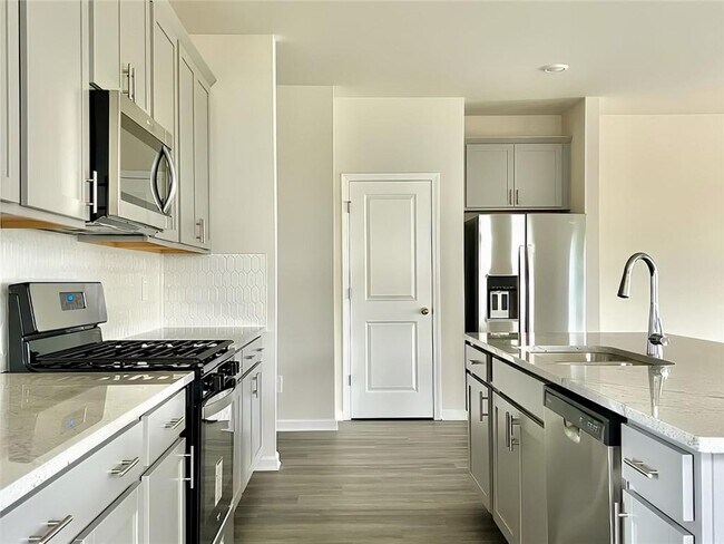 Foto del edificio - 4249 Tin Hare Ln