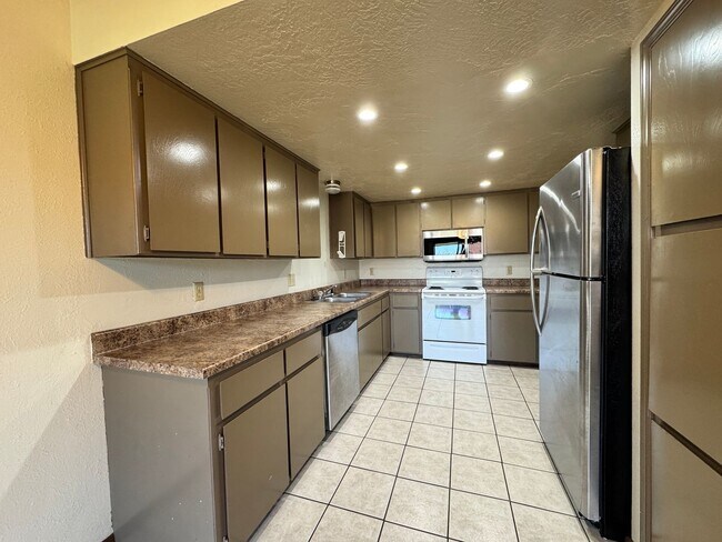 Foto del edificio - NW 7th Duplex