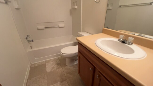 Foto del edificio - 284 Dunn Ct