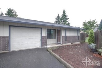 Building Photo - 2920 NE 86th Ave