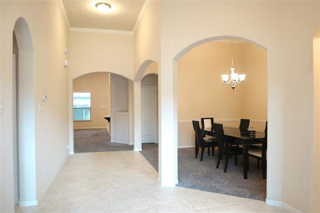 Building Photo - 2621 River Slate Ct