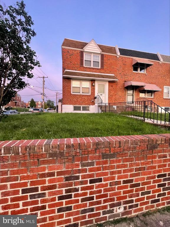 Building Photo - 7151 Brous Ave