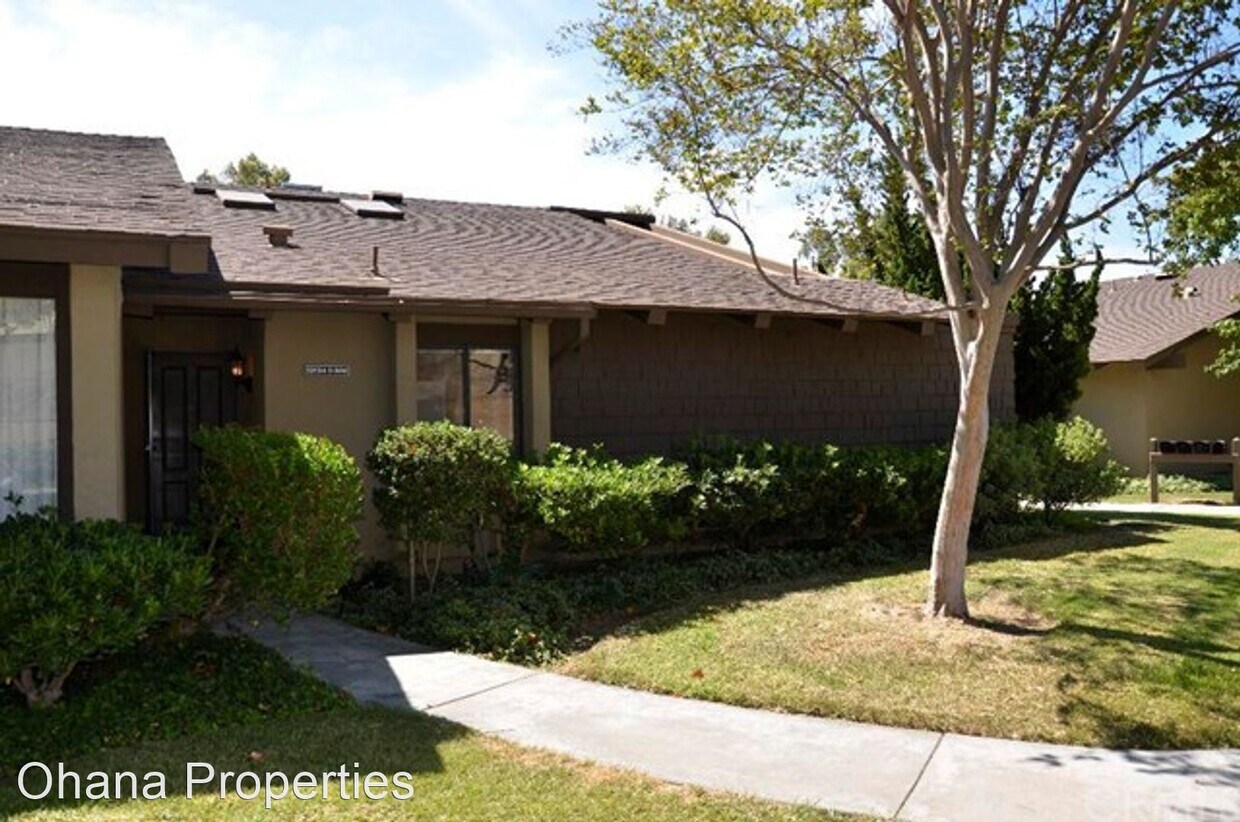 3 br, 2 bath House 13134 La Jolla Circle... House Rental in La