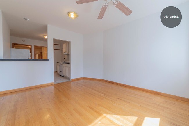 Foto del edificio - 1712 Second Avenue