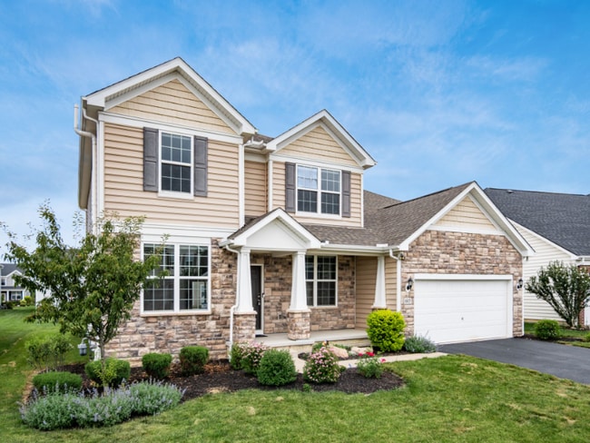Building Photo - 685 Eagle Walk Rd
