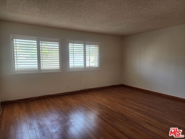 Foto del edificio - 148 Casuda Canyon Dr