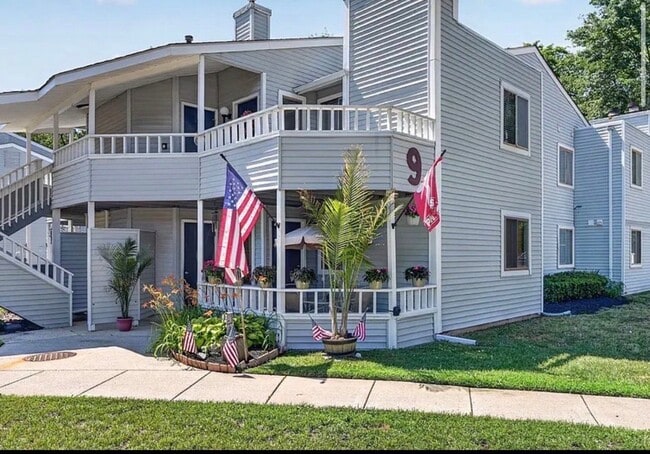 Building Photo - 903 Berwyck Ct