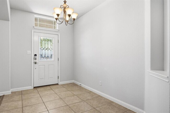 Foto del edificio - 101 Saddle Ridge Dr