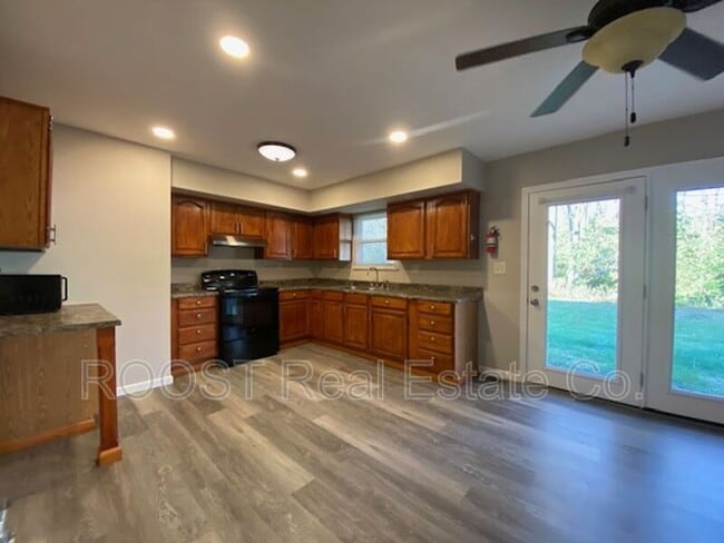 Building Photo - 3323 Upper Valley Pike