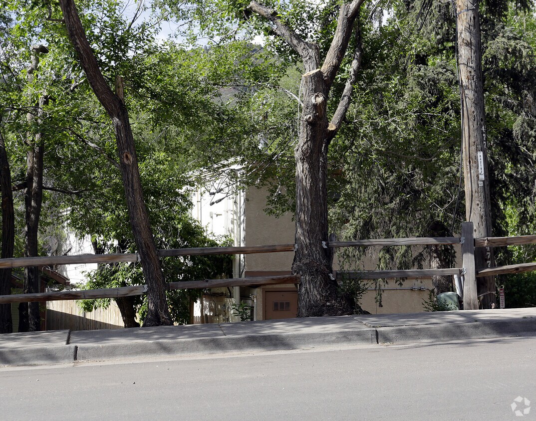 Foto del edificio - Creekwalk Apartments