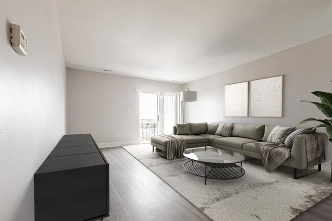 Building Photo - Grand Park Apartments