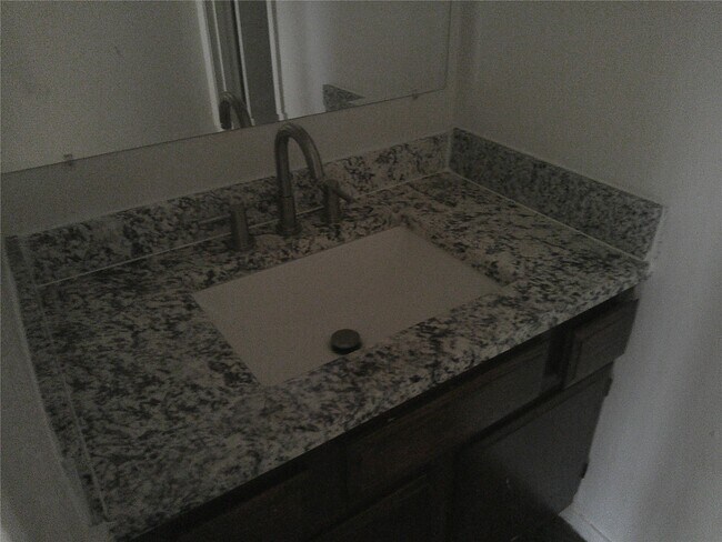 Foto del edificio - 5771 Easthampton Dr