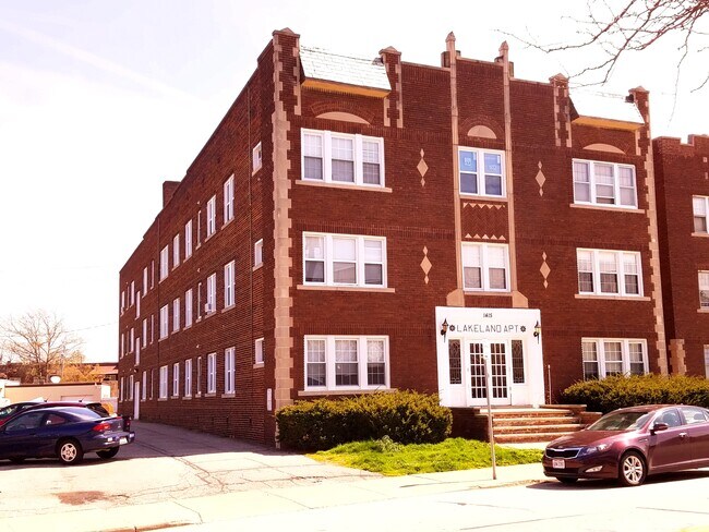 Foto del edificio - 1415 Riverside Dr