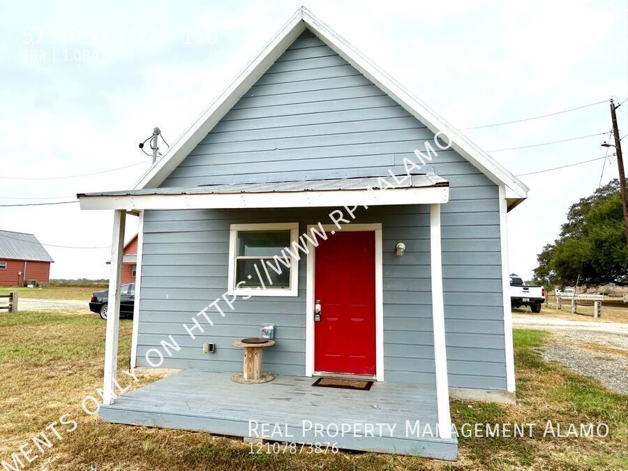 Primary Photo - AVAILABLE NOW! 1 Bedroom / 1 Bath Lodge w/...