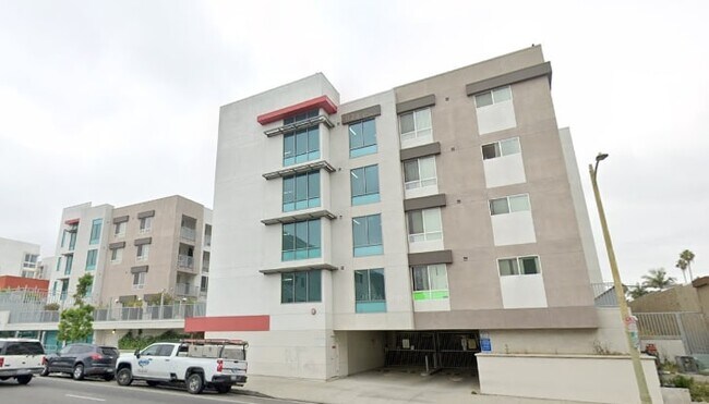 Foto del edificio - 3555 Whittier Blvd