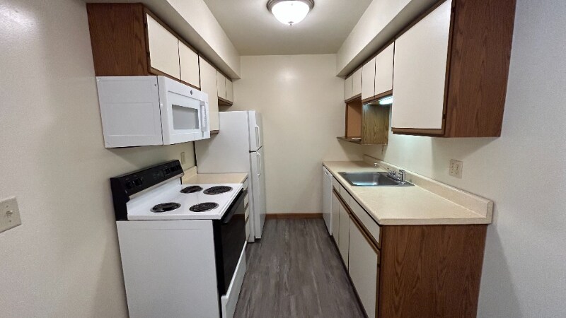 Foto principal - 916 Kings Rd