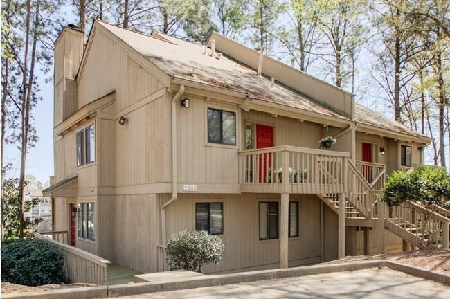 Building Photo - 2105 Defoors Ferry Rd NW