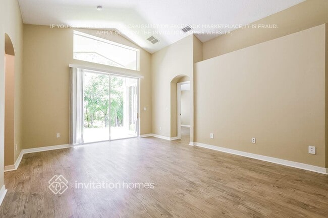 Building Photo - 5518 Ansley Way