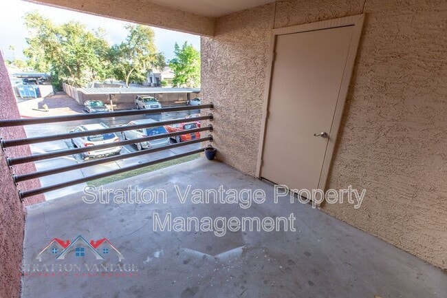Building Photo - 1340 N Recker Rd